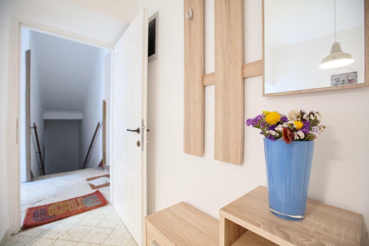 Apartments Rauch Пула Екстериор снимка